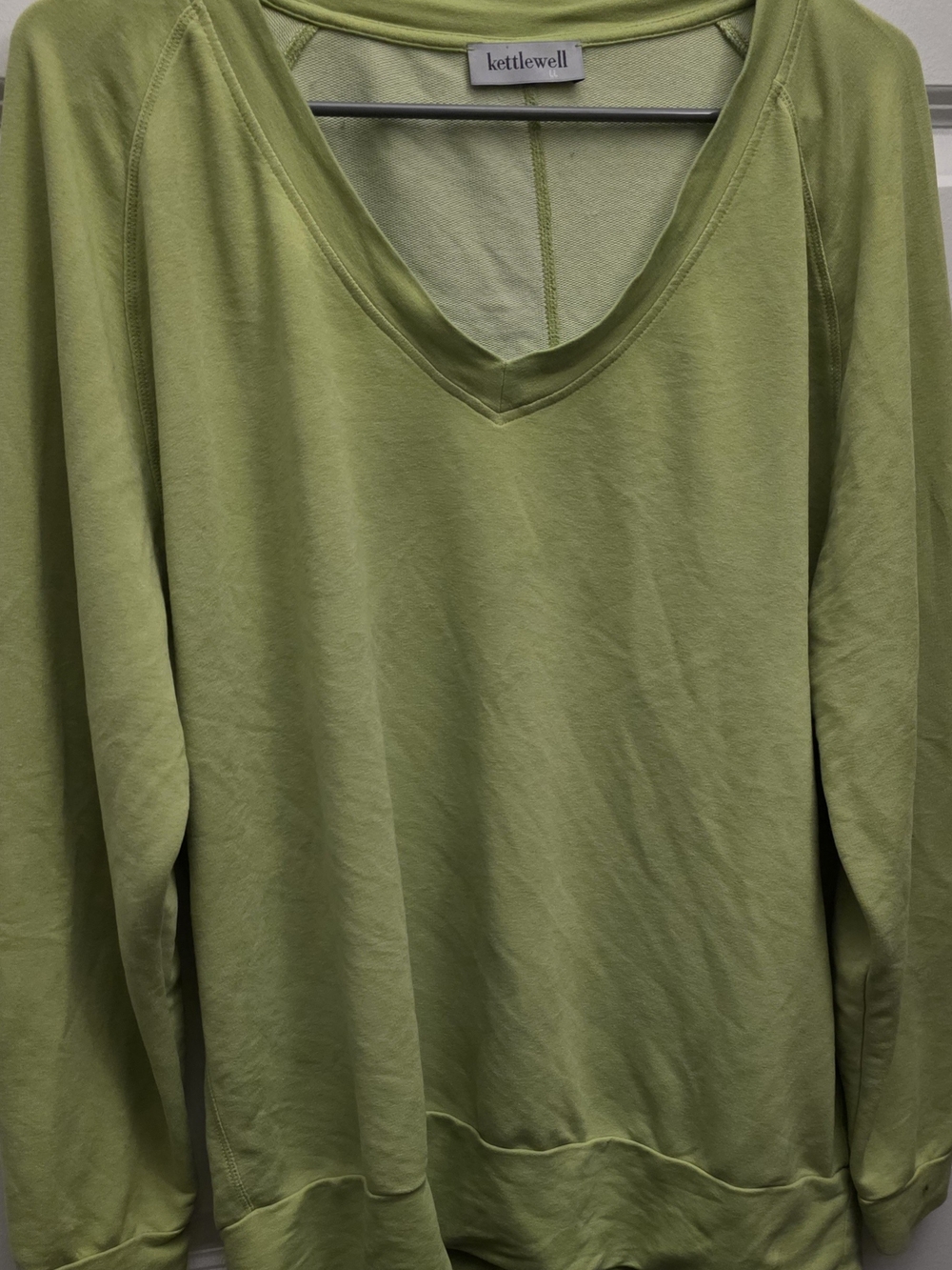 Kettlewell Women's Lime Green V-Neck Sweatshirt